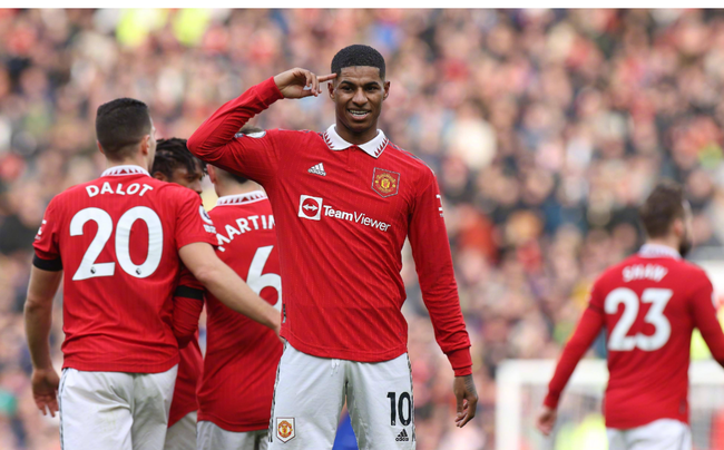 队通过角球 队通过角球